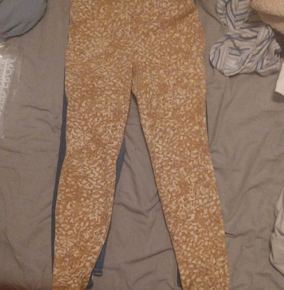 Chic Tan Leopard Print Jeggings